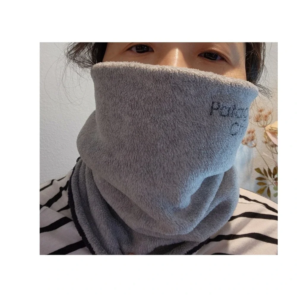Patagonia - Neckwarmer/ Hat for ski/snowboard trip navy‎